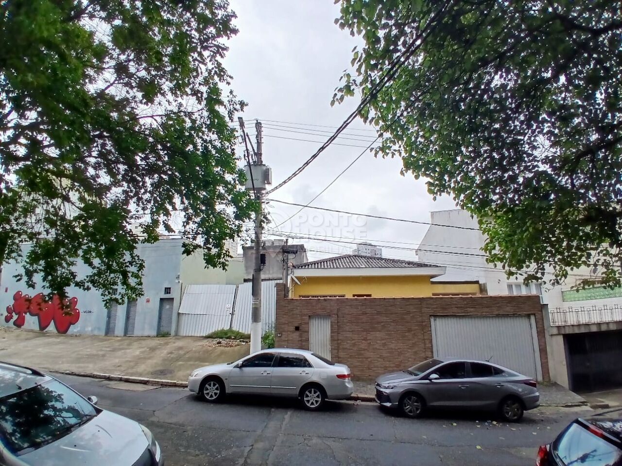 Terreno plano com 430m² à venda próximo ao metrô  Saúde, linha azul
