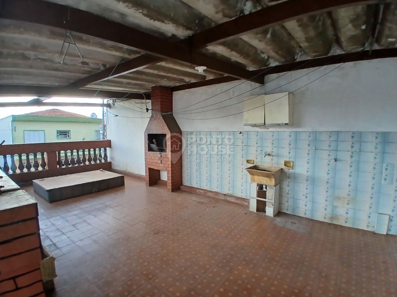 Sobrado à venda no Ipiranga de 220m², 5 dormitorios, 3 banheiros e 1 vaga