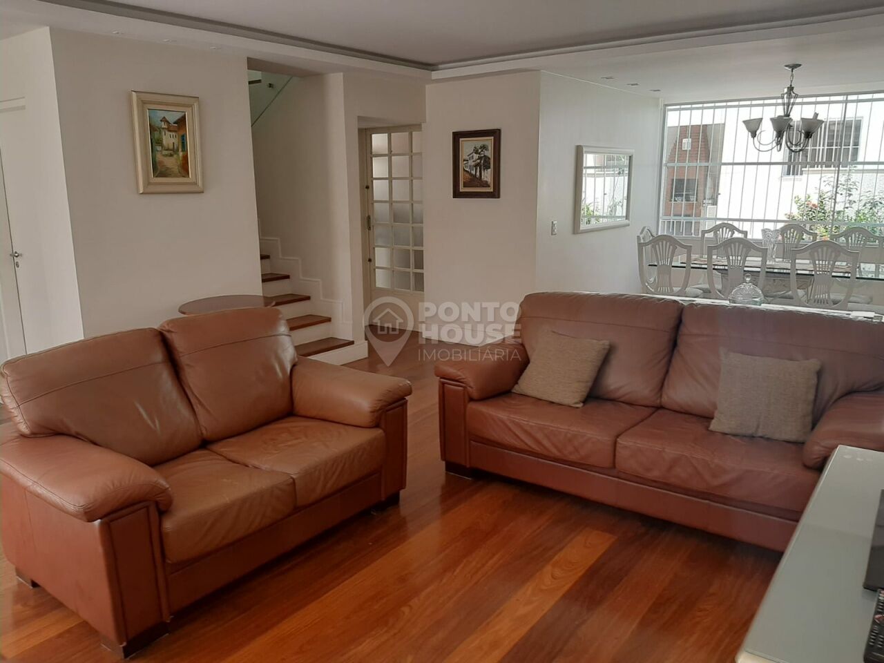 Casa assobradada à venda na Vila Mariana de 3 dormitórios e 2 vagas