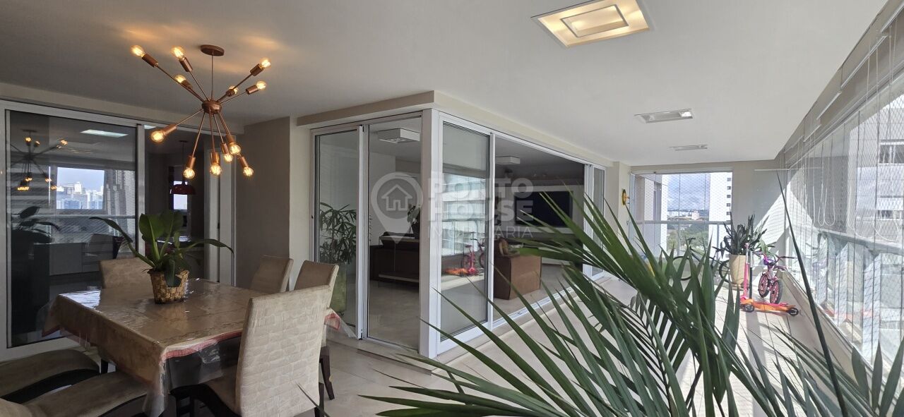 Apartamento à venda bairro Ipiranga Ed. Plaza Mayor de 4 dormitórios e 3 vagas