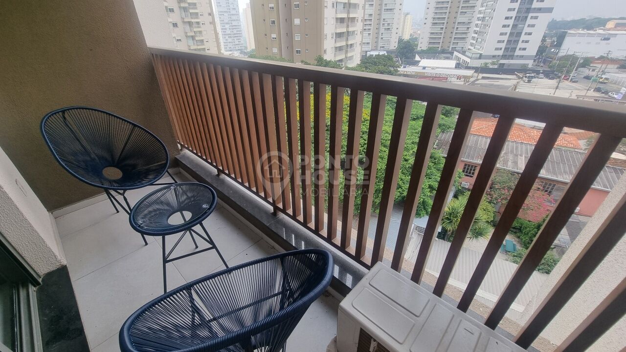 Studio mobiliado à venda e locação com 1 dormitório no bairro Vila Gumercindo