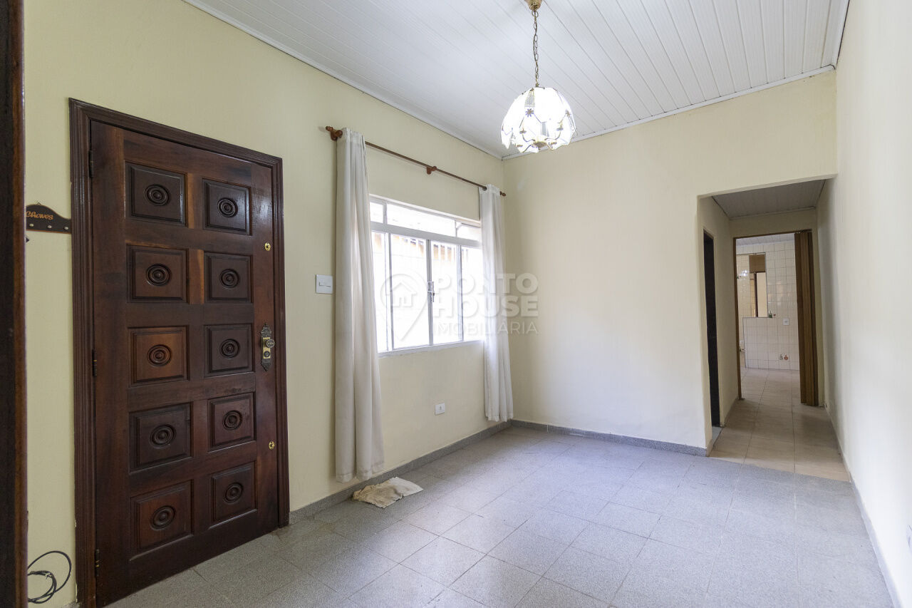 Sobrado à venda no bairro Saúde de 150m², 3 dormitórios, 3 banheiros e 1 vaga
