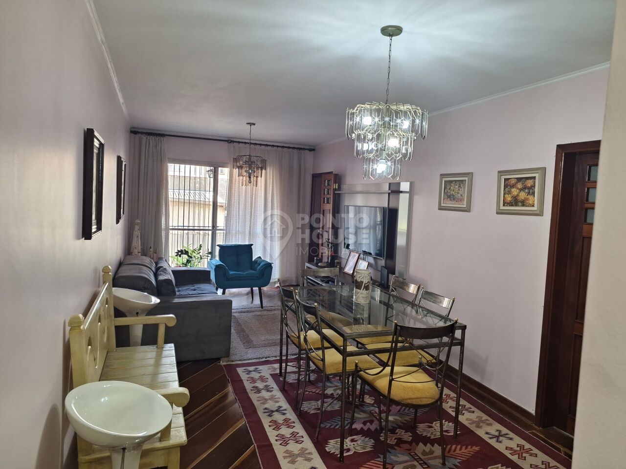 Apartamento à venda no bairro Saúde de 2 dormitórios, 3 banheiros e 1 vaga