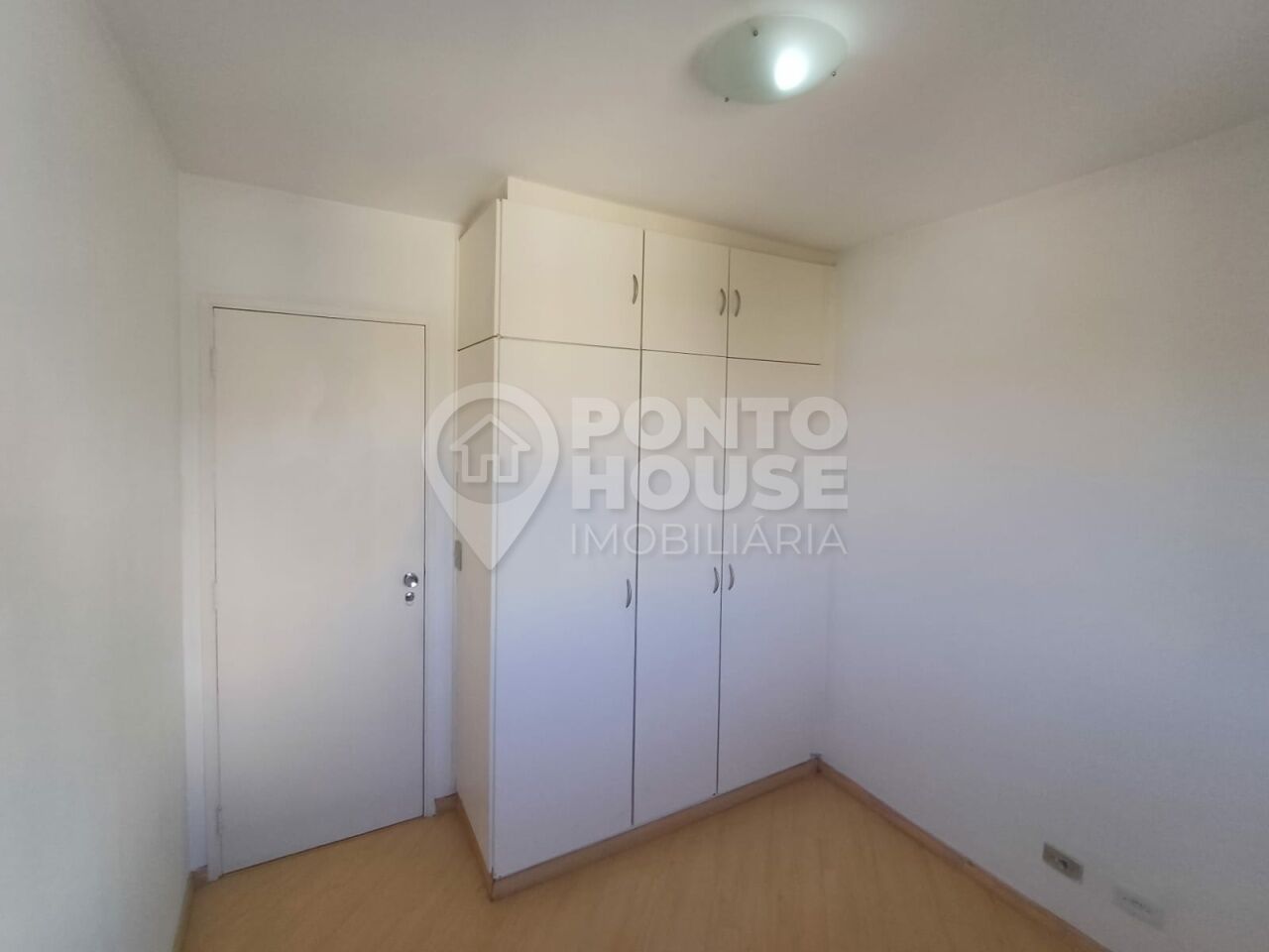 Apartamento à venda no bairro da Saúde de 55m², 1 vaga coberta, próximo ao metrô