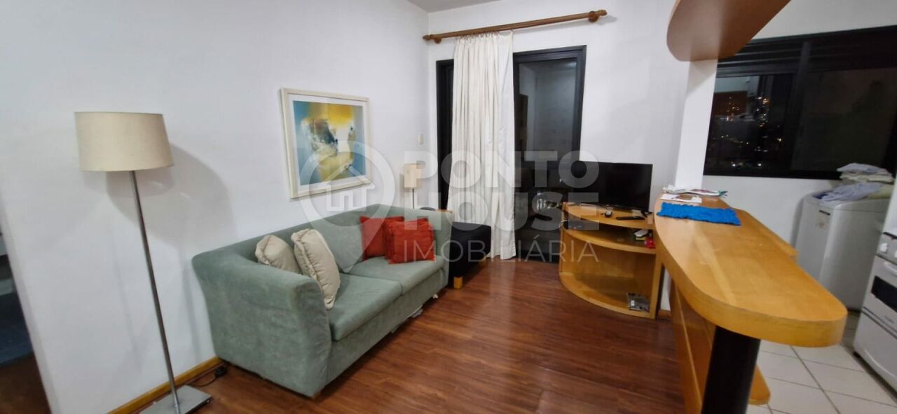 Apartamento mobiliado para locação no bairro da Saúde com 1 dormitório e 1 vaga