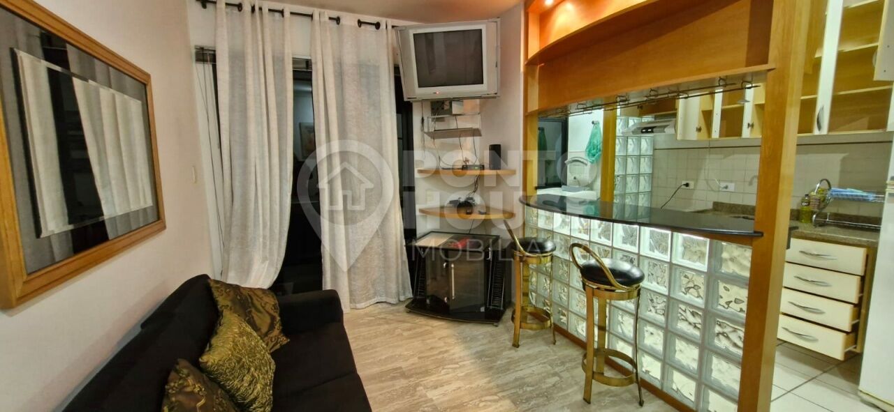 Apartamento mobiliado para locação no bairro da Saúde com 1 dormitório e 1 vaga 