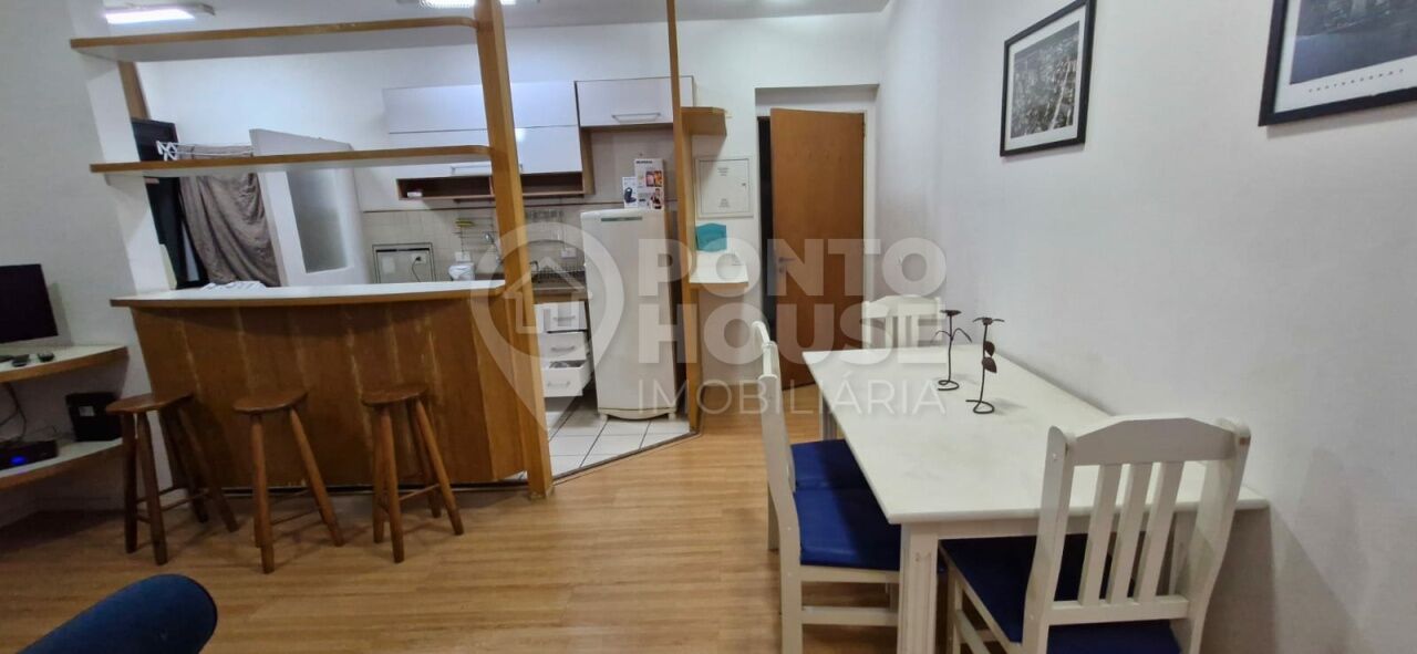 Apartamento mobiliado para locação no bairro da Saúde com 1 dormitório e 1 vaga