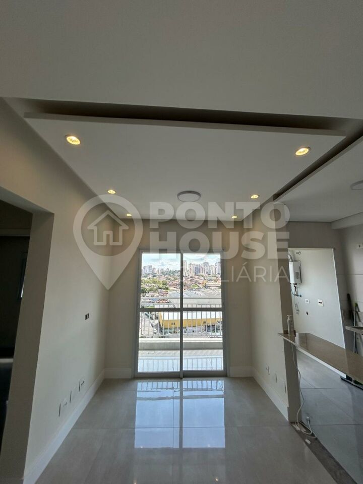 Apartamento à venda no bairro Saúde, 2 dormitórios, 1 suíte, 2 vagas