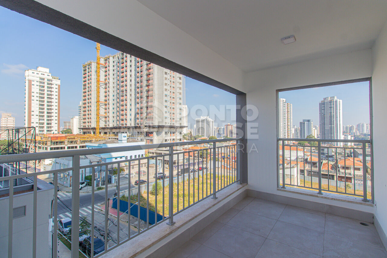 Studio para venda e locação no bairro Ipiranga 1 dormitório 1 banheiro e varanda