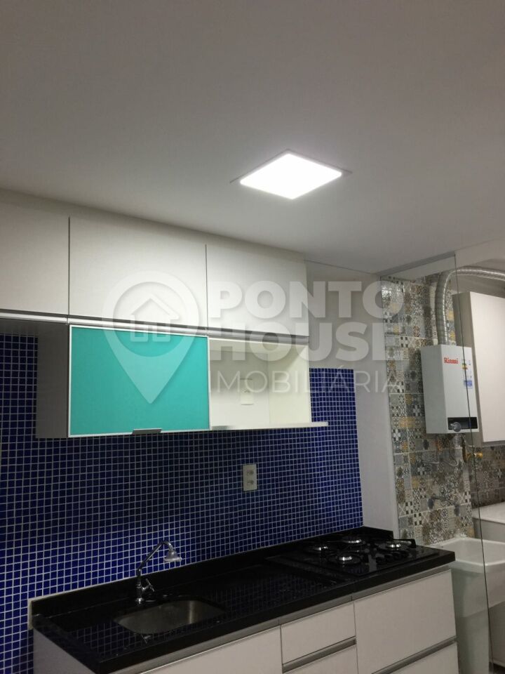 Apartamento à venda na vila guarani 2 dormitórios 1 banheiro e 1 vag