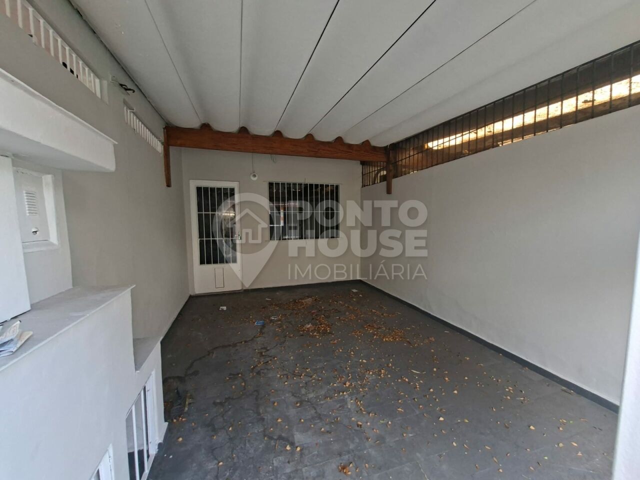 Sobrado à venda com 2 dormitórios, no bairro da Vila Brasílio Machado, São Paulo
