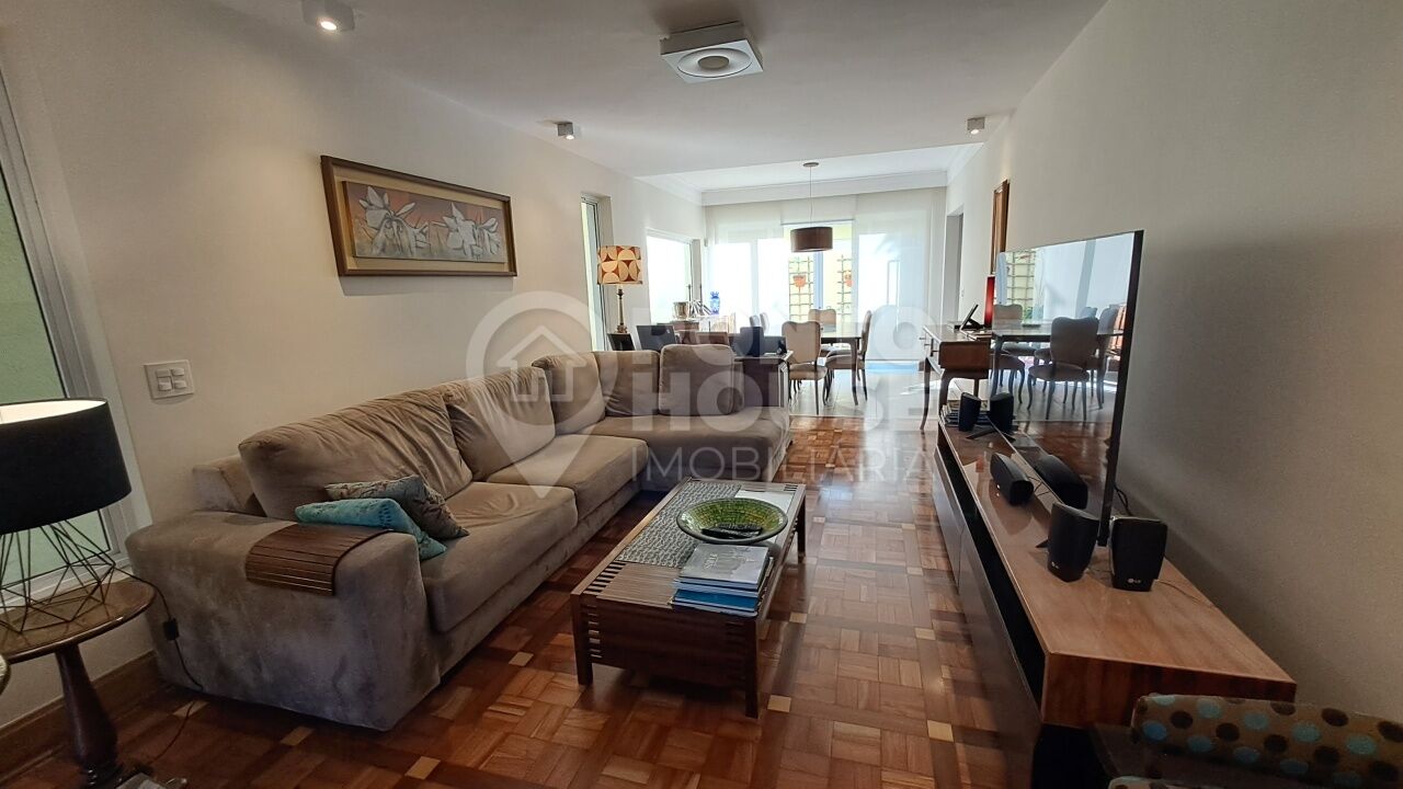 Casa à venda Planalto Paulista, 4 dormitórios, 3 vagas, impecável, 235 m²