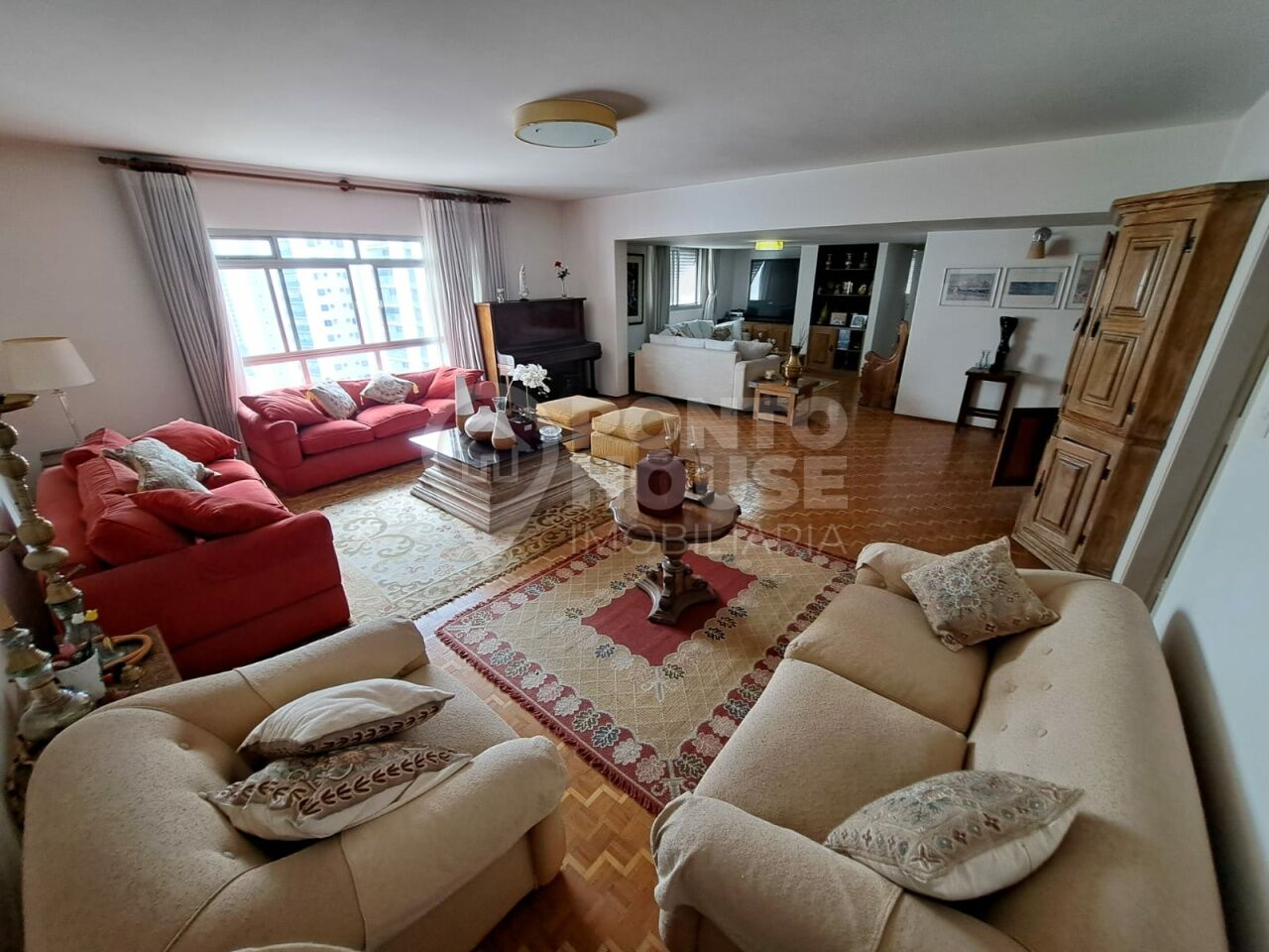 Apartamento com 4 dormitórios 4 vagas mobiliado próximo ao Hospital São Paulo