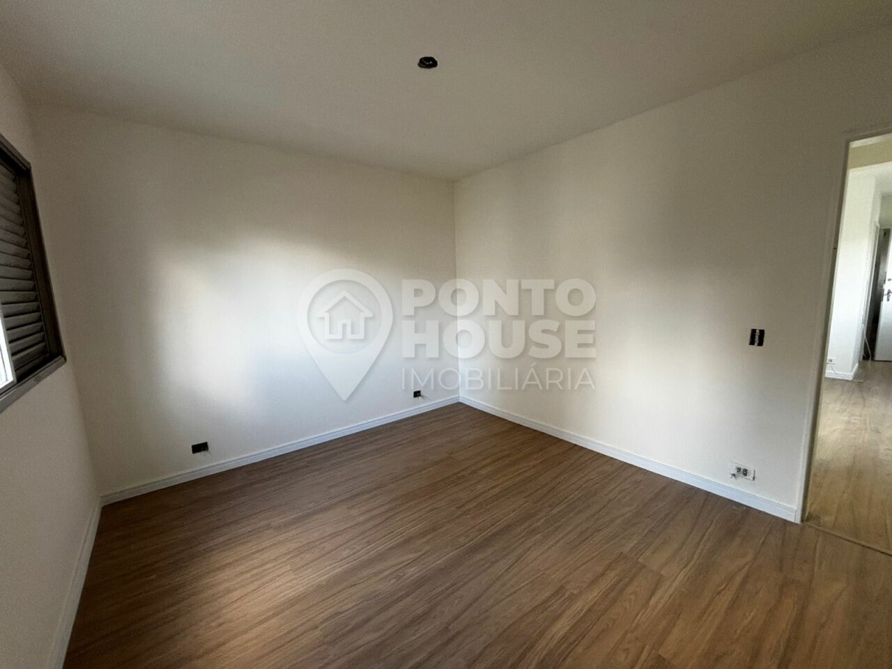 Apartamento à venda na Vila Clementino, 1 dormitório e 1 vaga, próximo ao metrô 