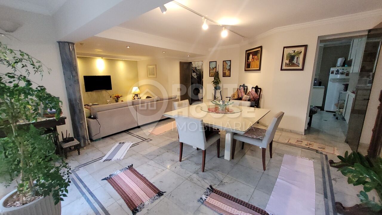 Casa à venda Planalto Paulista, 3 suítes, 3 vagas, 10 x 26, melhor local