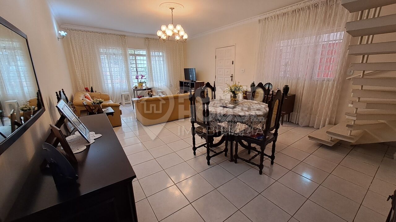 Casa à venda em Mirandópolis, 7 x 24, 3 dormitórios, 5 vagas, aceita permuta