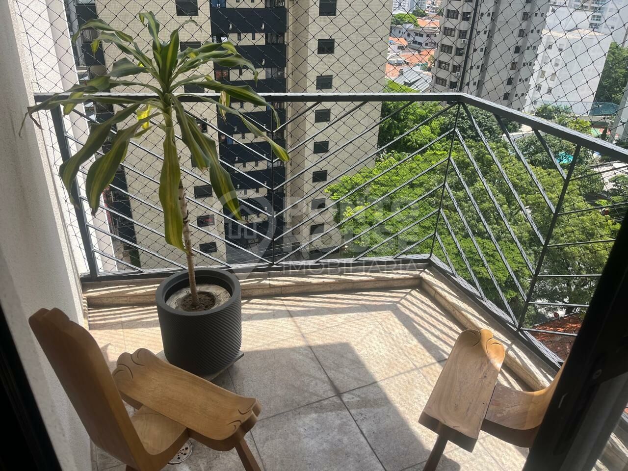 Apartamento à venda na Vila Mariana 3 dormitórios 3 vagas 4 banheiros e sacada