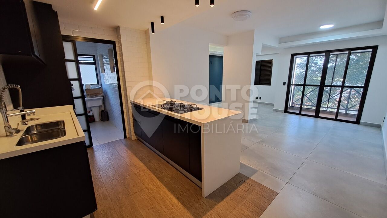 Apartamento à venda Chácara Inglesa, 3 dormitórios, vaga livre, reformado, 75 m²