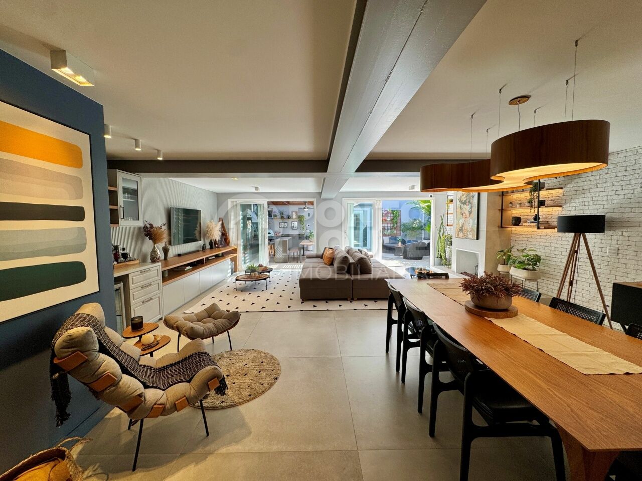 Casa à venda Planalto Paulista, 4 suítes, 3 vagas, conceito aberto, linda, 10x40