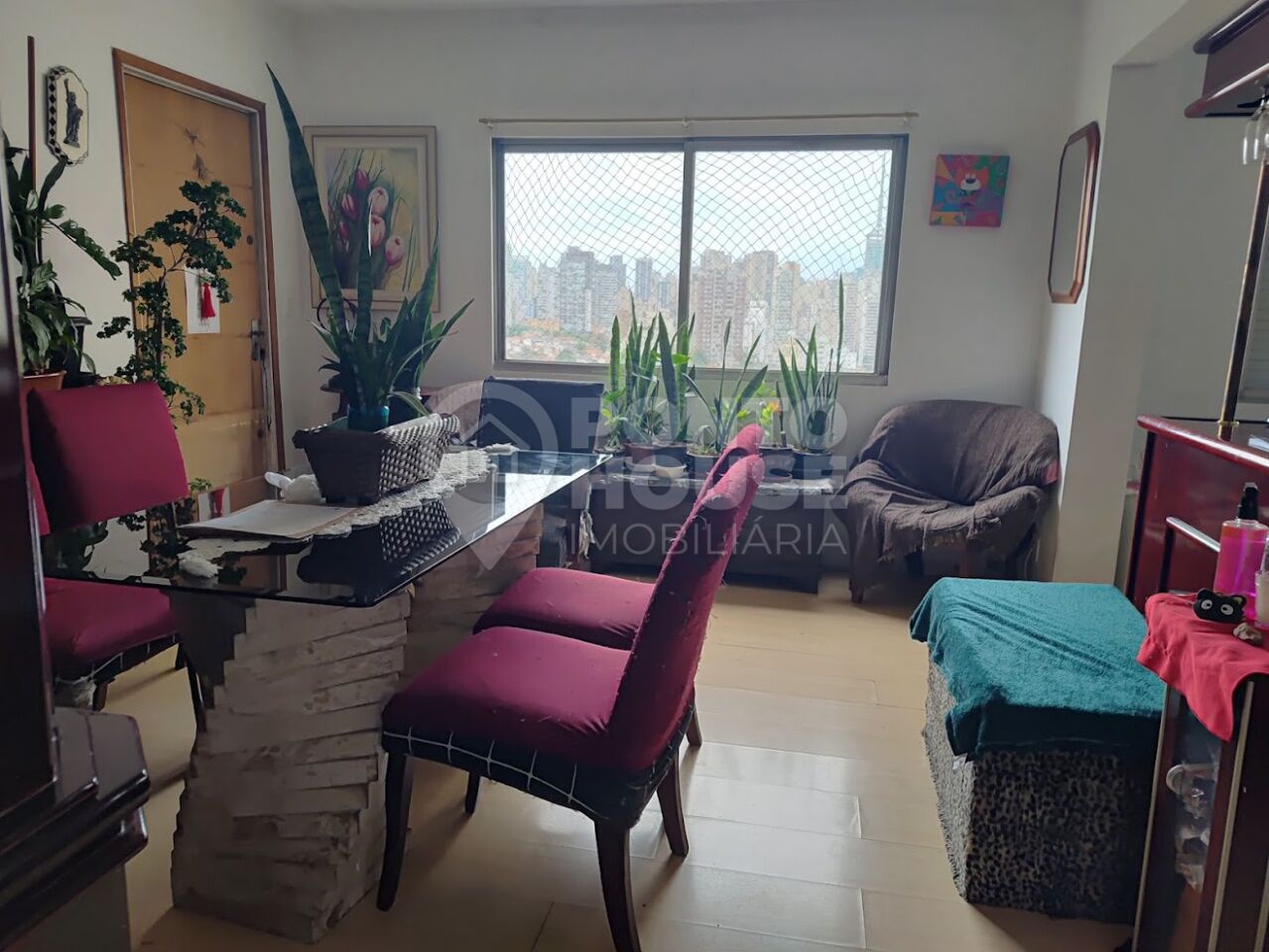 Apartamento à venda de 87m², na Aclimação, 3 dormitórios, suíte e 1 vaga