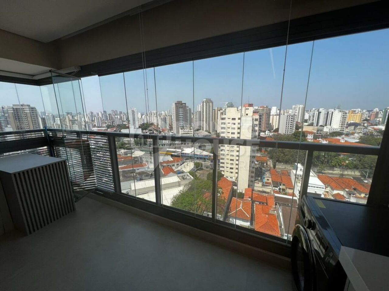 Apartamento à venda na Vila Clementino, 75 m², 2 suítes + lavabo e 1 vaga