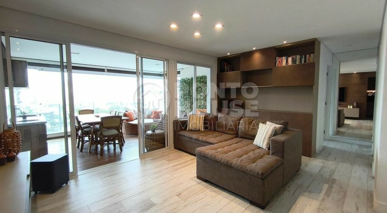 Apartamento à venda no Bosque da Saúde 2 suítes e 2 vagas, porteira fechada