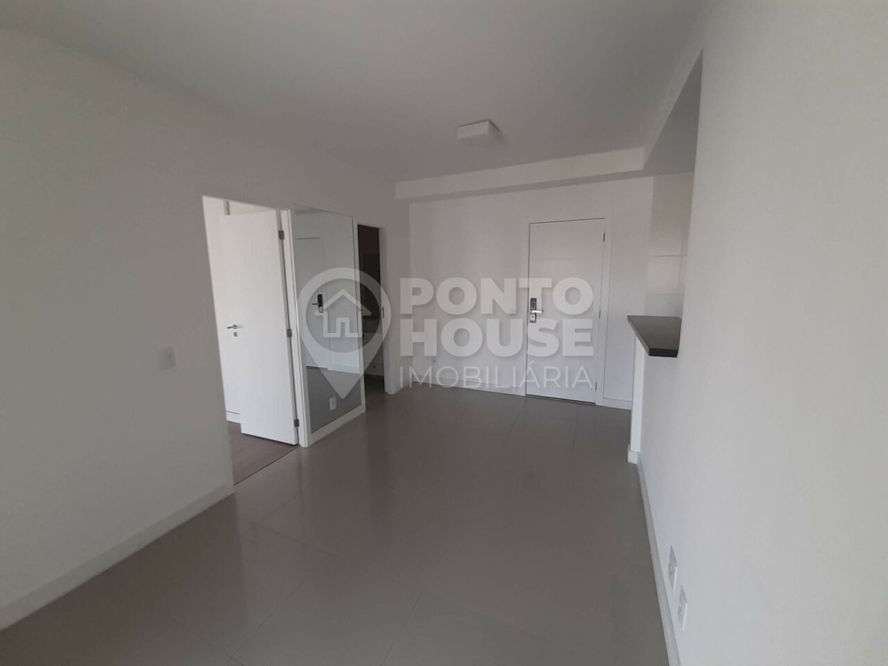 Apartamento para locação no Jardim das Acácias, 1 dormitório, 51 m² e 1 vaga