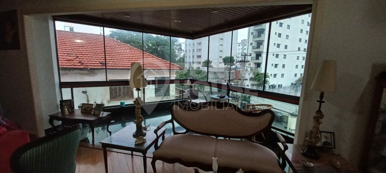 Apartamento 3suítes, churrasqueira varanda, lareira, 1 por andar 4 vagas  na Vila Monumento