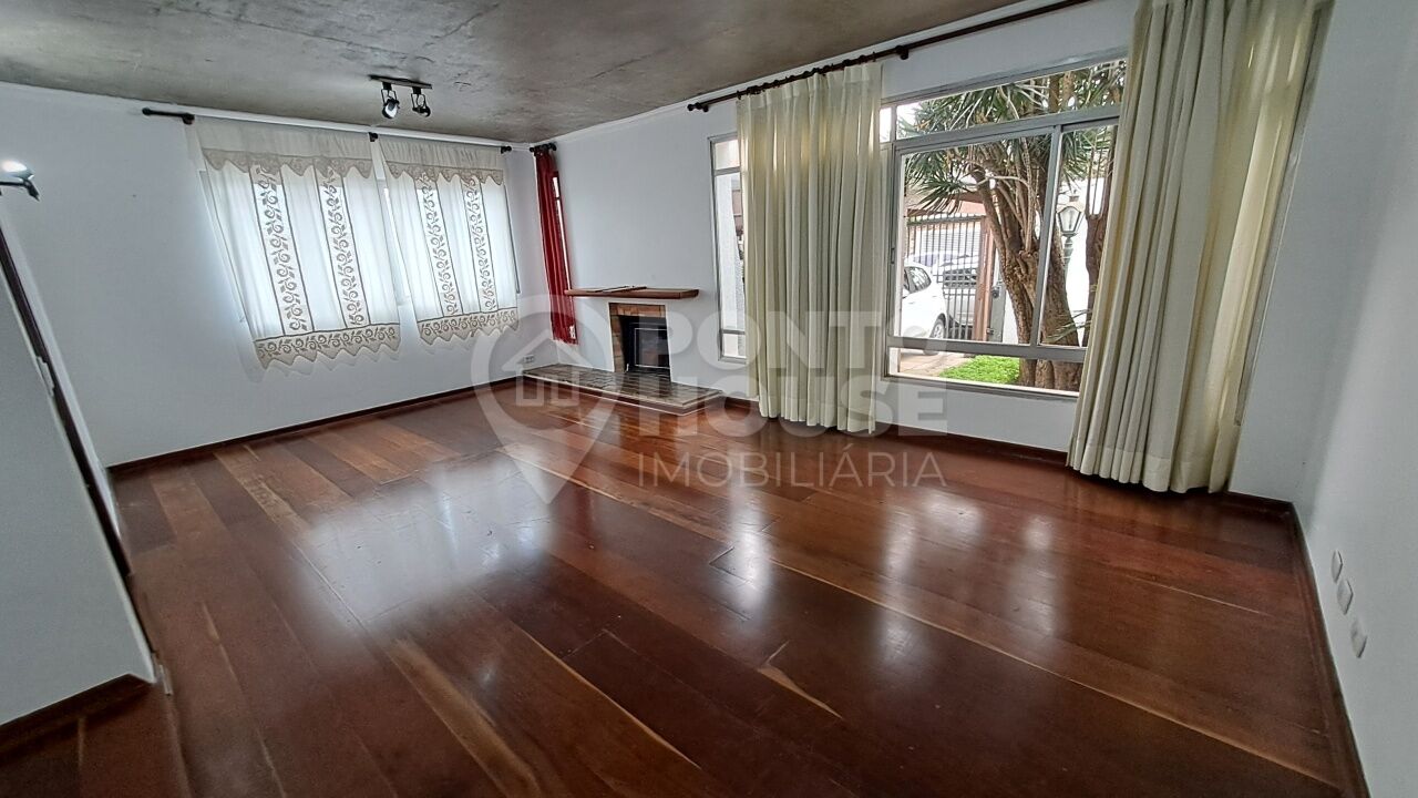 Casa à venda Planalto Paulista 4 dormitórios, 2 suítes, 3 vagas, 9 x 26, ocasião