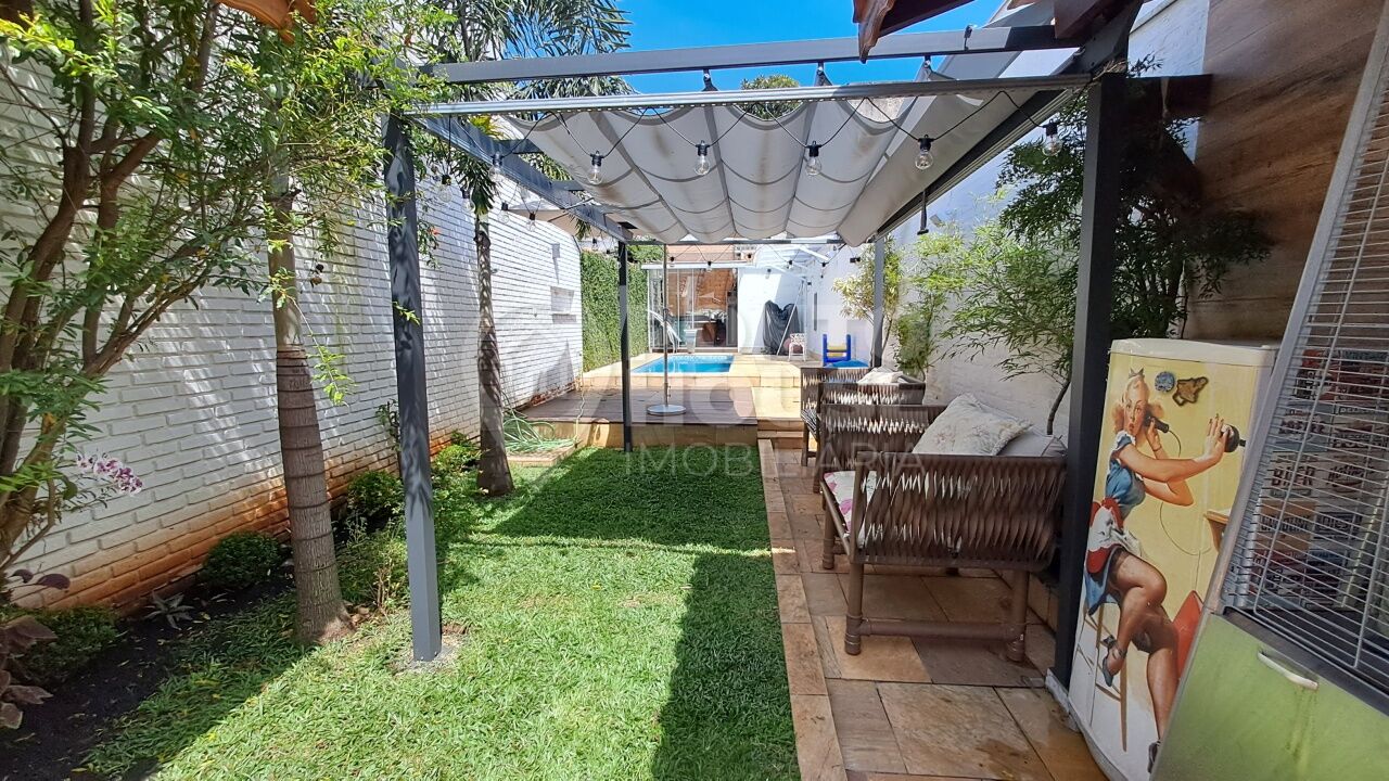 Casa à venda Planalto Paulista 3 dormitórios, 2 vagas, lazer total, permuta