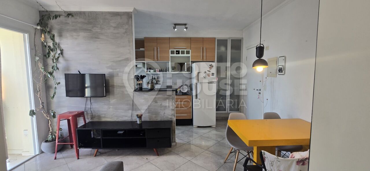 Apartamento à venda com 2 dormitórios e 1 vaga no bairro Jardim da Saúde
