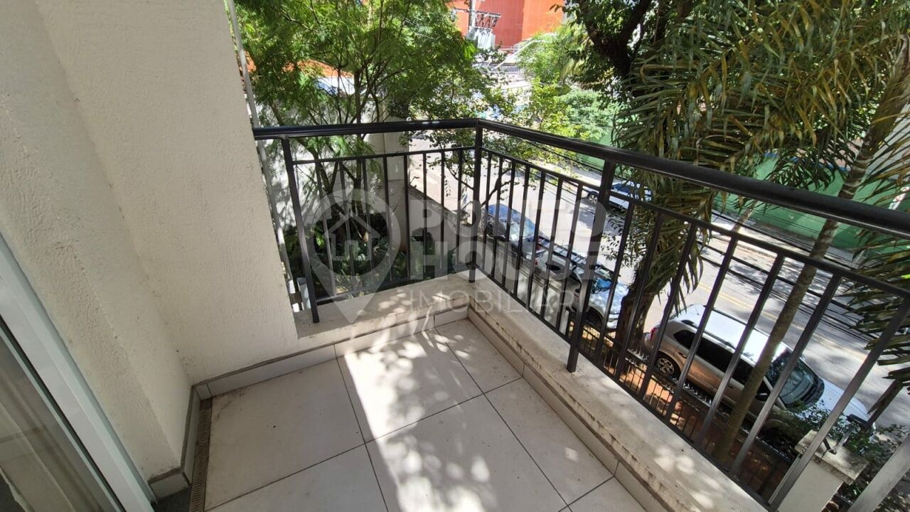 Apartamento, mobiliado, 1 suíte, 1 vaga , depósito e lazer - Metrô São Judas.