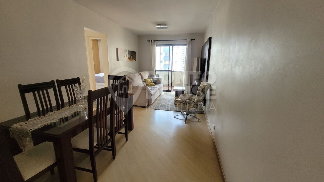 Apartamento à venda Vila Guarani, 2 dormitórios, 1 vaga, lazer, vago, andar alto