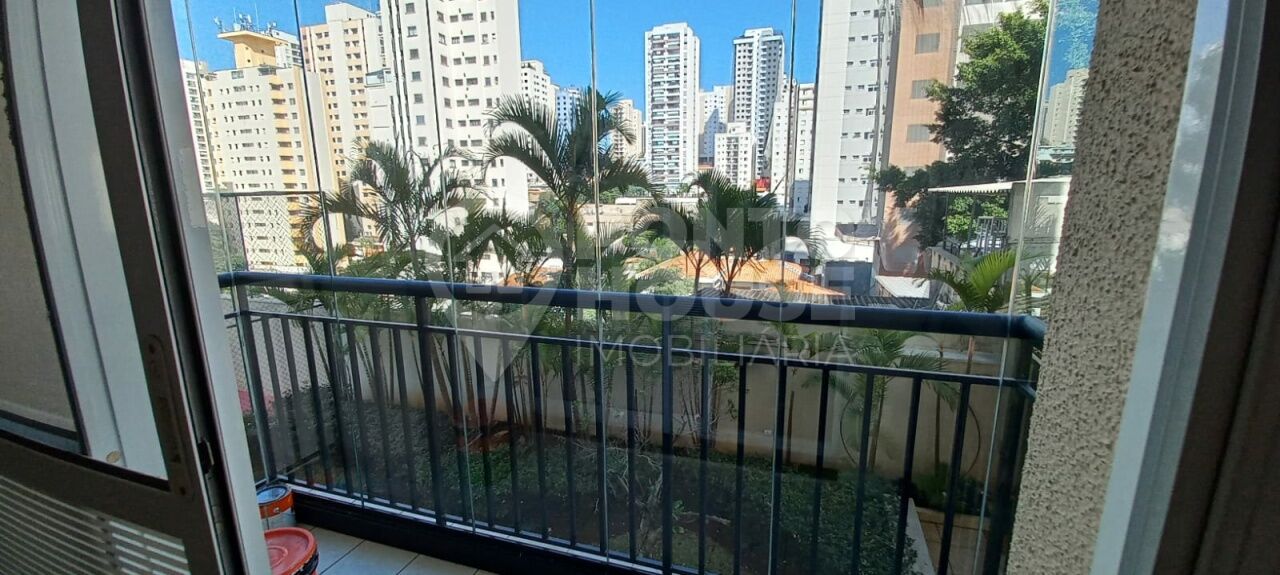 Apartamento a Venda na Saúde com 3 Dormitórios e 2 Vagas