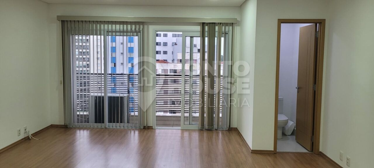 Sala comercial para locação na Saúde com 2 banheiros 1 vaga ar-condicionado 