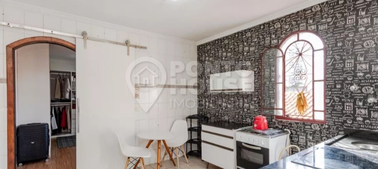 Casa para locação no Jardim Aeroporto, 50m², 1 suíte.