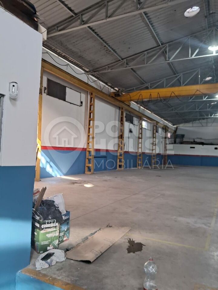 Galpão para locação 600 mts no Bairro Ipiranga terreno 13x40