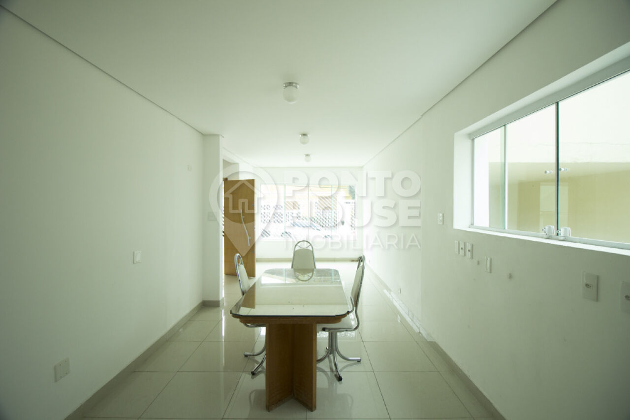 Sobrado comercial para locação, 11 salas, 7 vagas no bairro Vila Mariana
