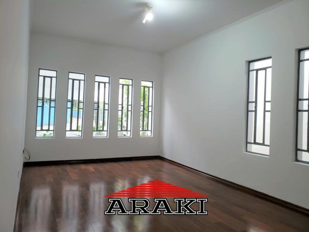 Casa Térrea para Venda - Bosque da Saúde