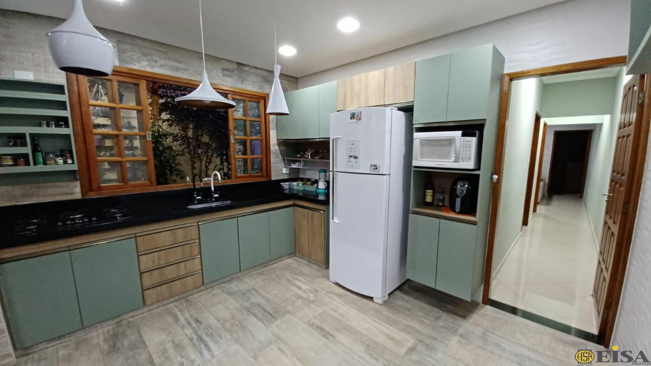 VENDA | SOBRADO - Jardim Palmira - 3 dormitórios - 3 Vagas - 302m² - CÓD:EJ6157