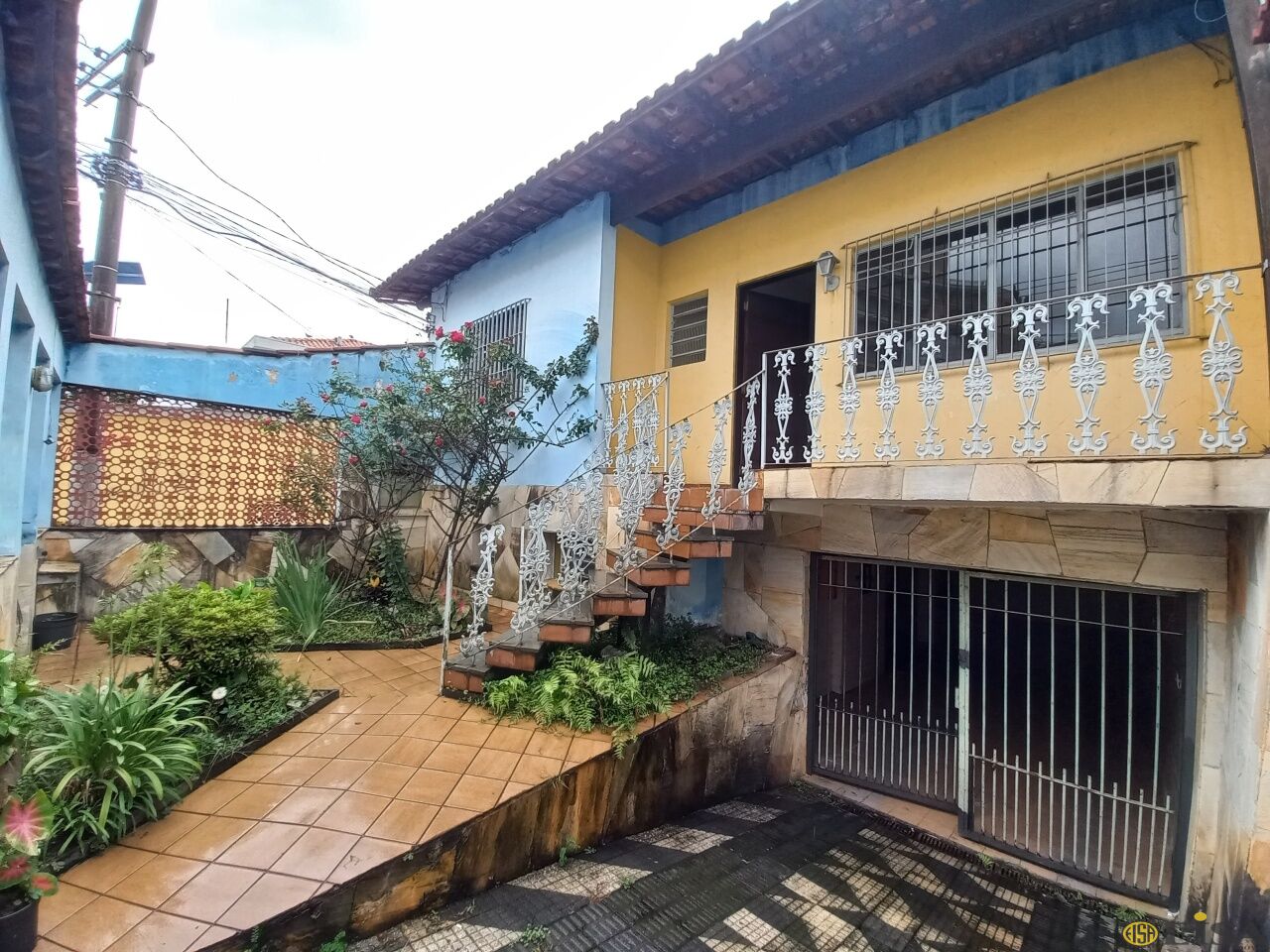 LOCAÇÃO | CASA TéRREA - Vila Nivi - 3 dormitórios - 6 Vagas - 195m² - CÓD:EJ6167