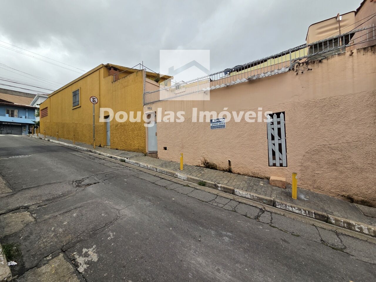 Casa Térrea para Locação - São João Clímaco