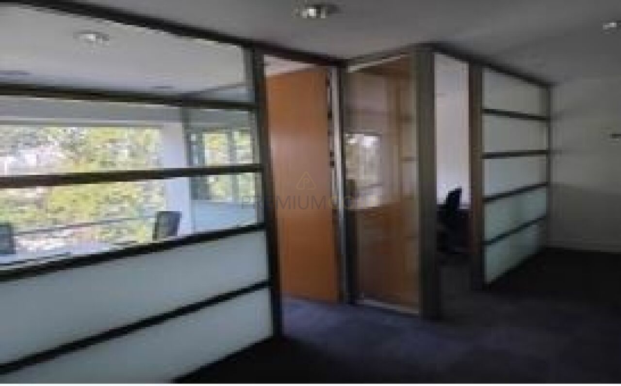 Conjunto Comercial para Locação - Vila Tramontano