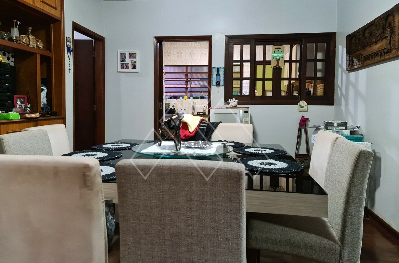 Casa, 4 quartos, 226 m² - Foto 9