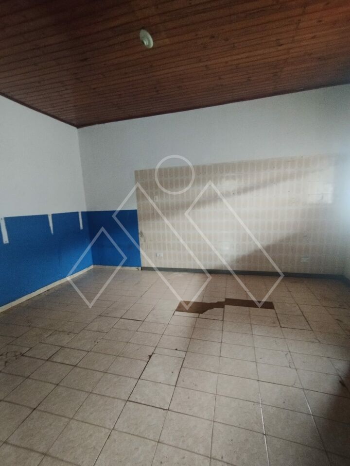 Casa Comercial à venda com 3 quartos, 140m² - Foto 5