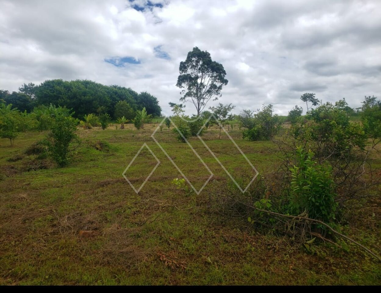Chácara à venda com 3 quartos, 24200 - Foto 1