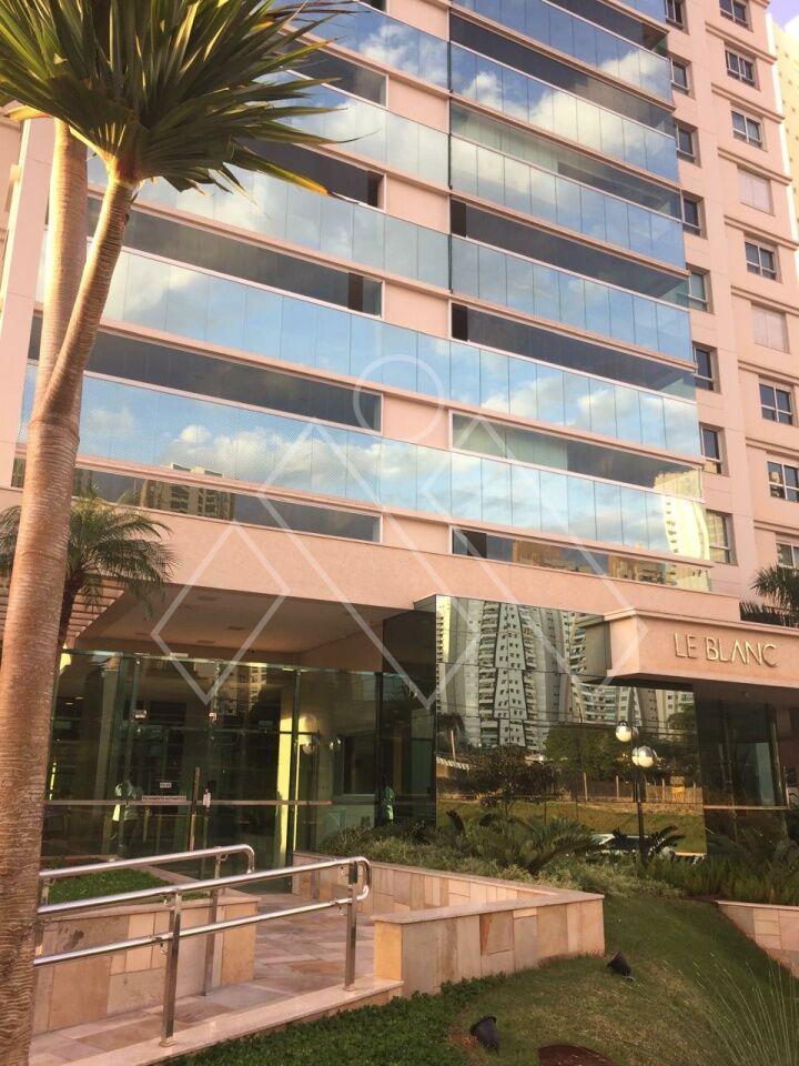 Apartamento, 3 quartos, 236 m² - Foto 8