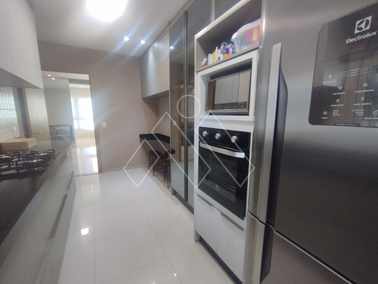 Apartamento, 3 quartos, 122 m² - Foto 2