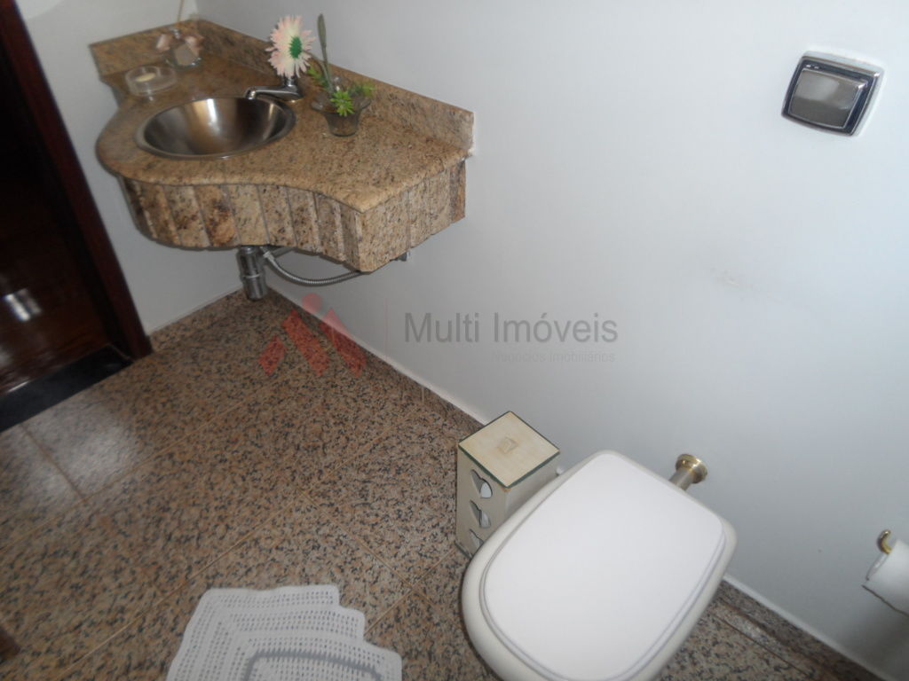 Casa à venda com 4 quartos, 285m² - Foto 9
