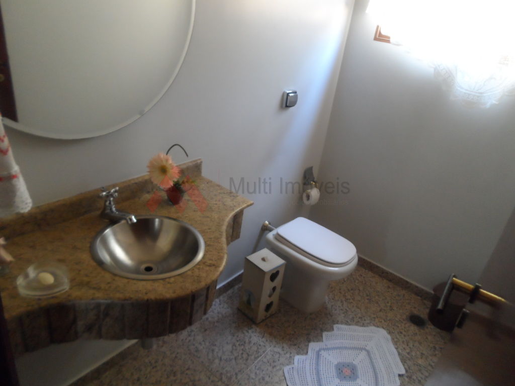 Casa à venda com 4 quartos, 285m² - Foto 8